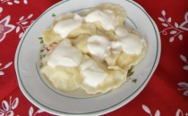 KUJAWSKIE PIEROGI Z SEREM